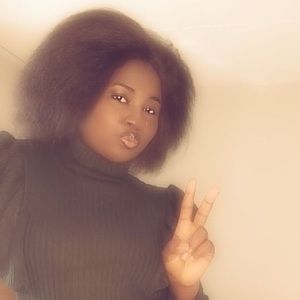 Meet your Posher, Fatou